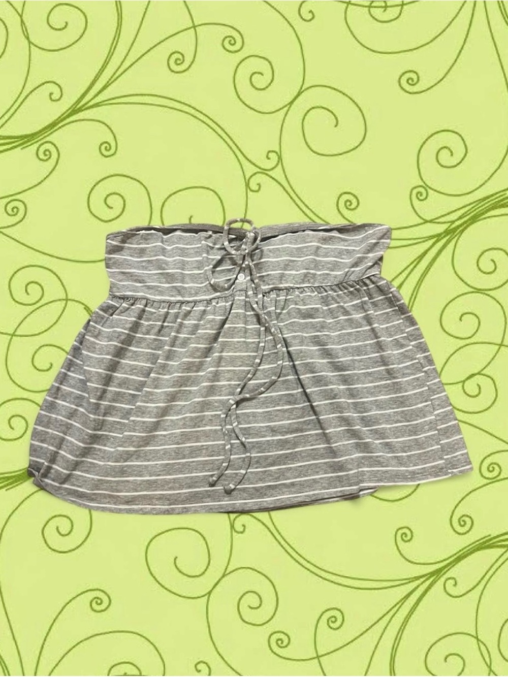 Striped Grey Tube Top! 🤍